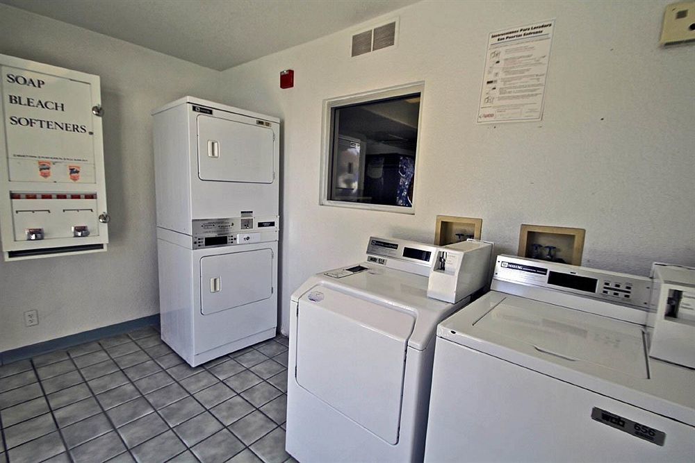 Park Inn By Radisson, Turlock Exterior photo
